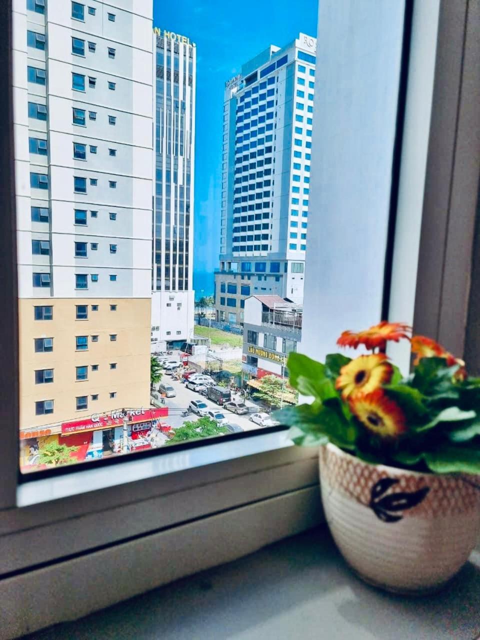 Delicate Serviced Apartment And Hotel Da Nang Exteriör bild